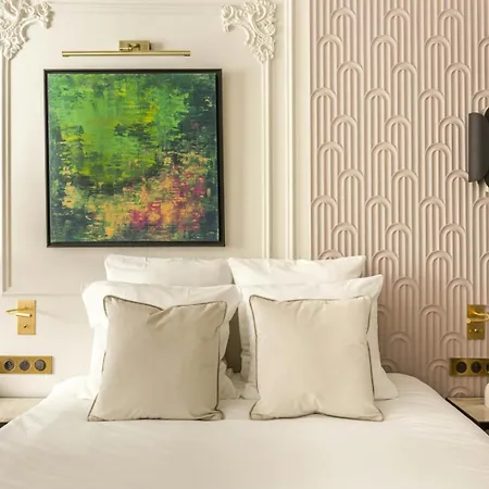 Before Making A Request, Read My Host Profile At The Bottom Of Page # Luxury 5-bedroom Near Roland Garros And Eiffel Tower * Boulogne-Billancourt